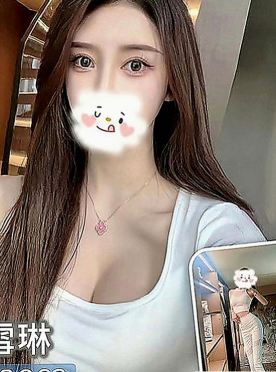 礁溪外送茶：玄雨 |美女護士|165cm|42kg|E罩杯|21歲|尺度大膽 熱情敢玩 很好相處 嘴巴超會吹舔 還會舔蛋蛋喔 超級大奶打奶炮幫你弟弟洗牛奶浴爽爆了